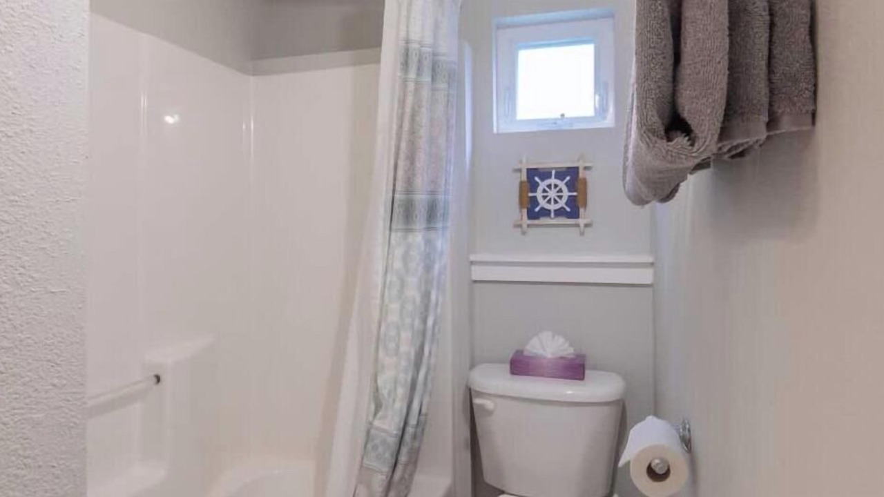 Photo of Bathroom in Manzanita