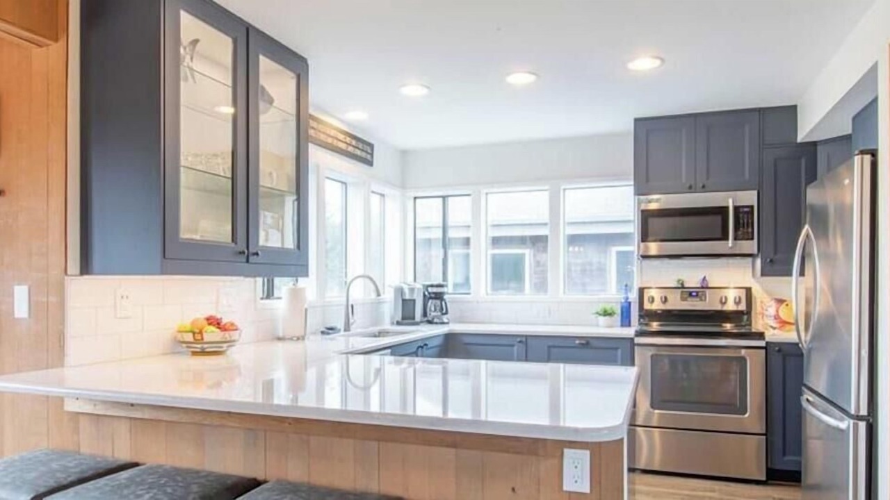 Photo of Kitchen in Manzanita