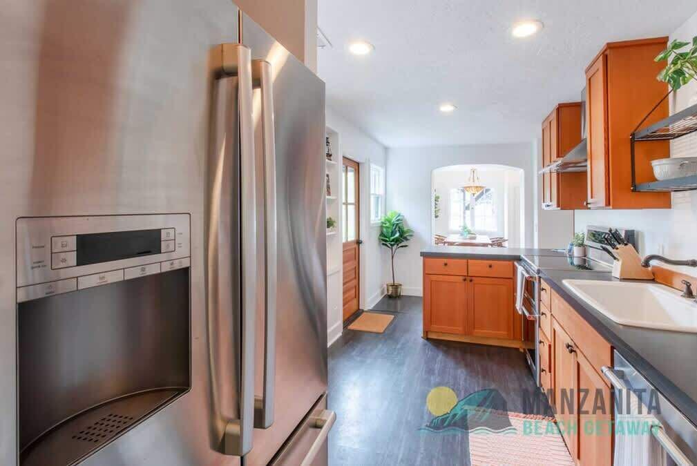 Photo of Kitchen in Neahkahnie Beach