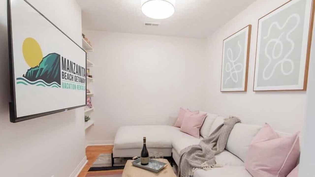 Photo of Livingroom in Neahkahnie Beach