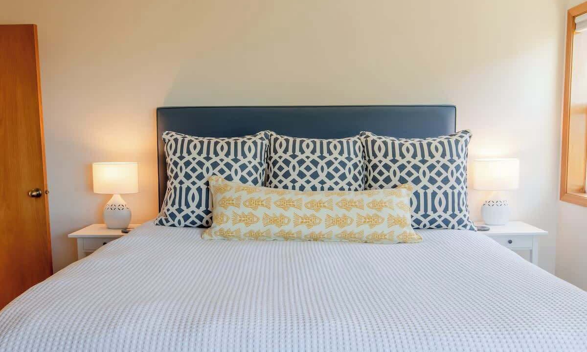 Photo of Bedroom in Manzanita