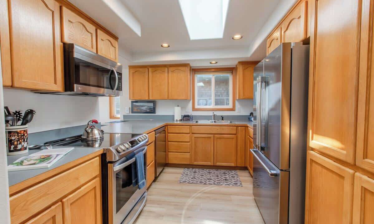 Photo of Kitchen in Manzanita