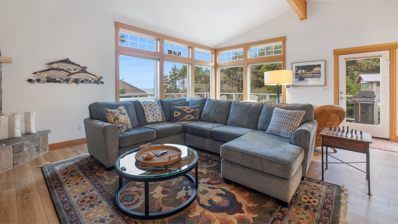 Photo of Livingroom in Neahkahnie Beach