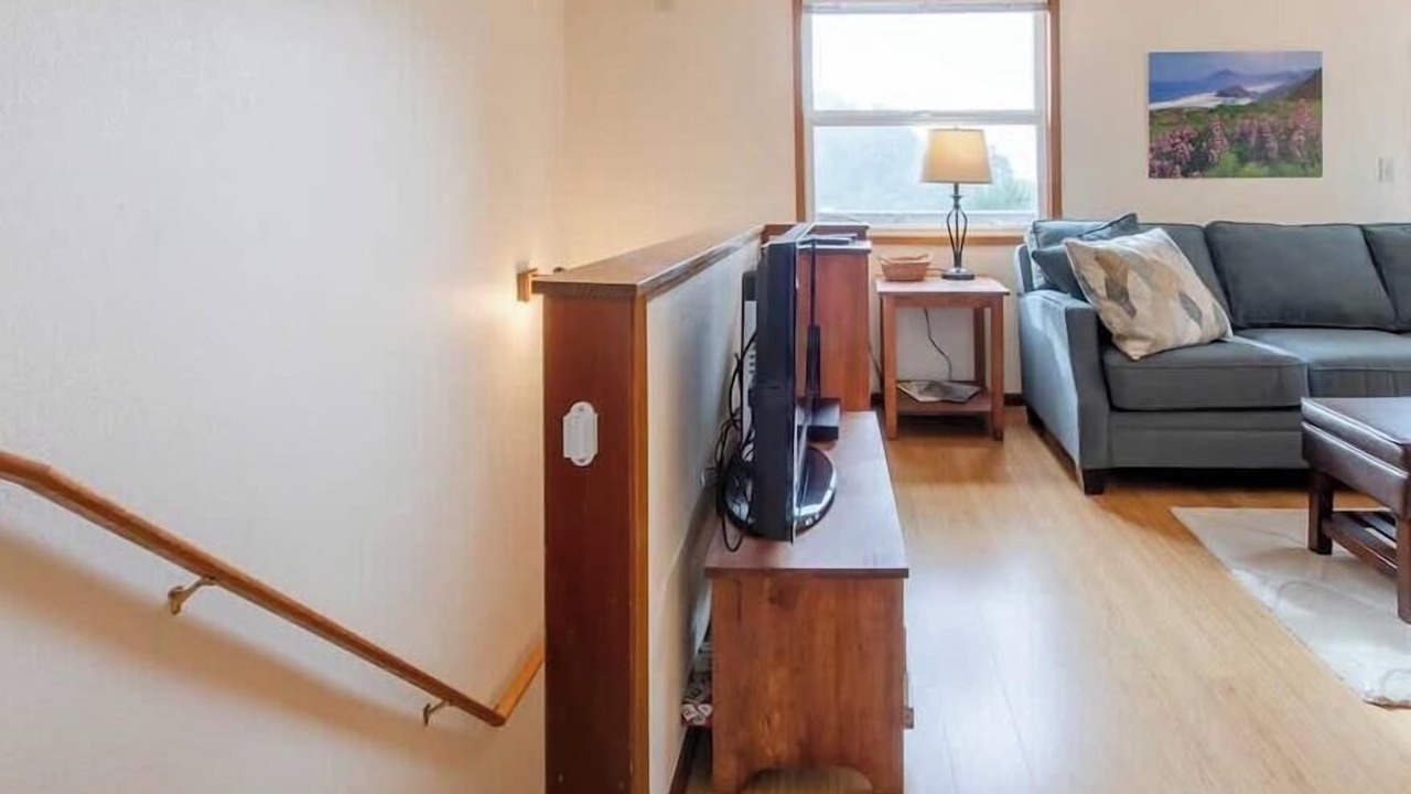 Photo of Livingroom in Neahkahnie Beach