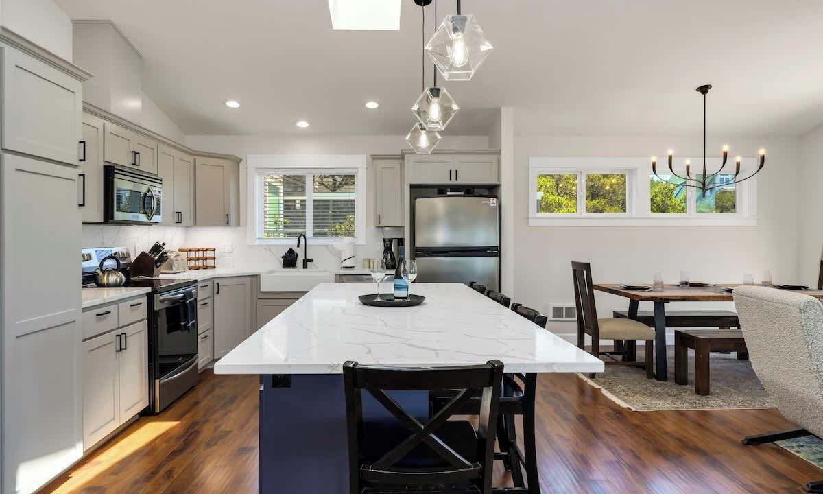 Photo of Kitchen in Manzanita