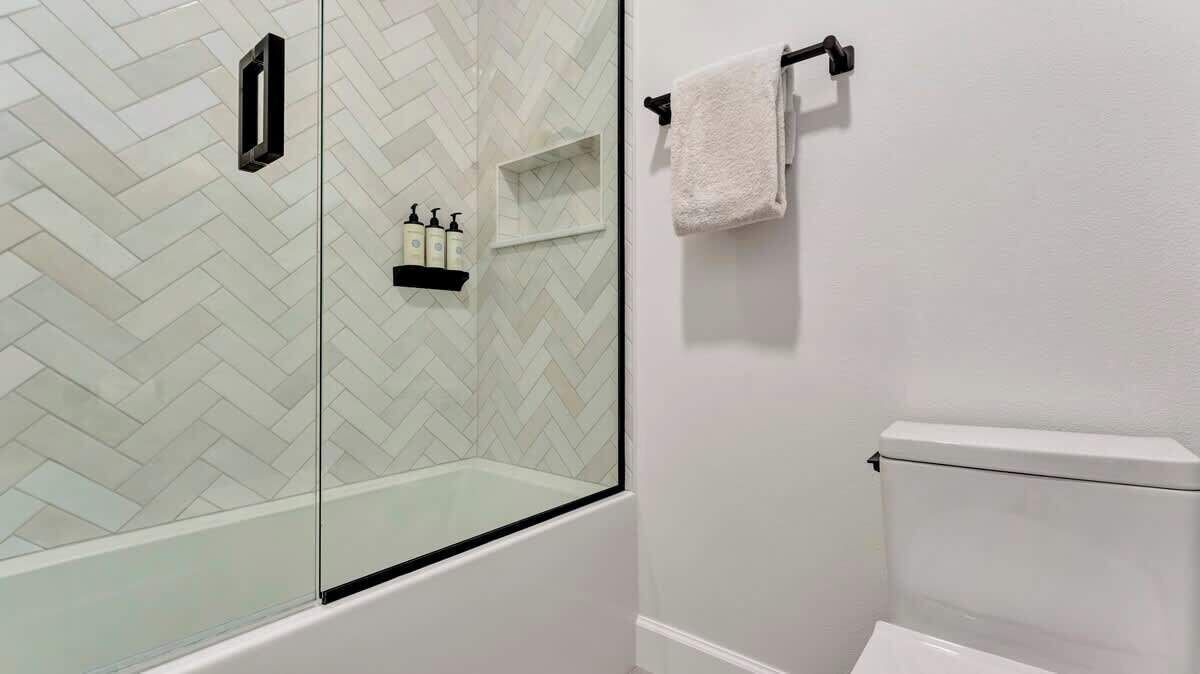 Photo of Bathroom in Manzanita