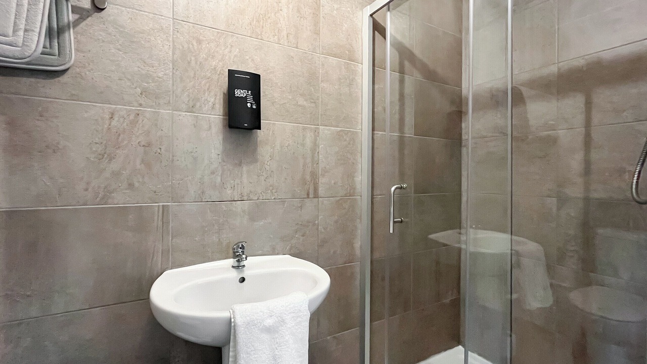 Photo of Bedroom in Balmaha