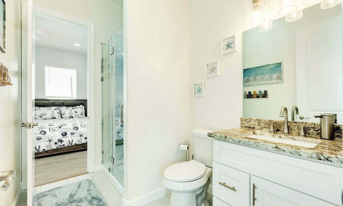 Photo of Bathroom in Surfside Beach