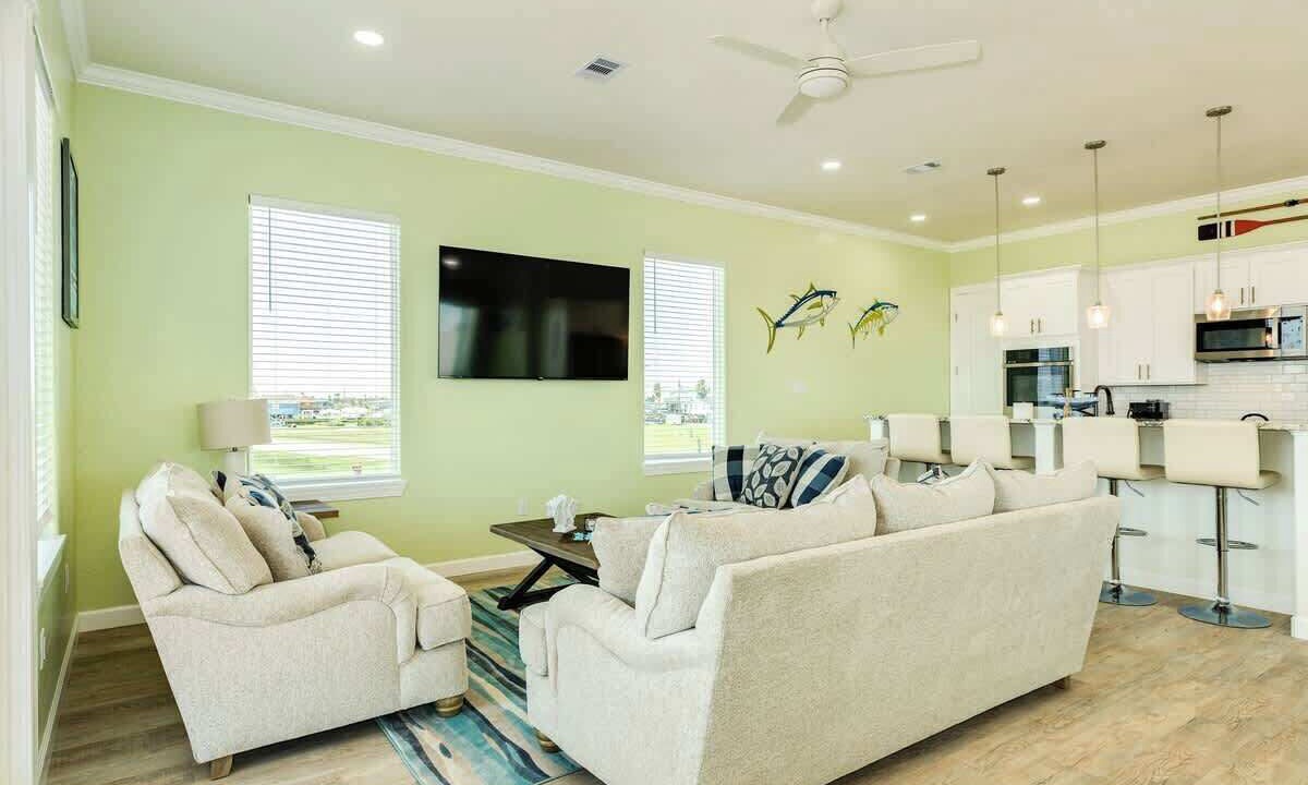 Photo of Livingroom in Surfside Beach