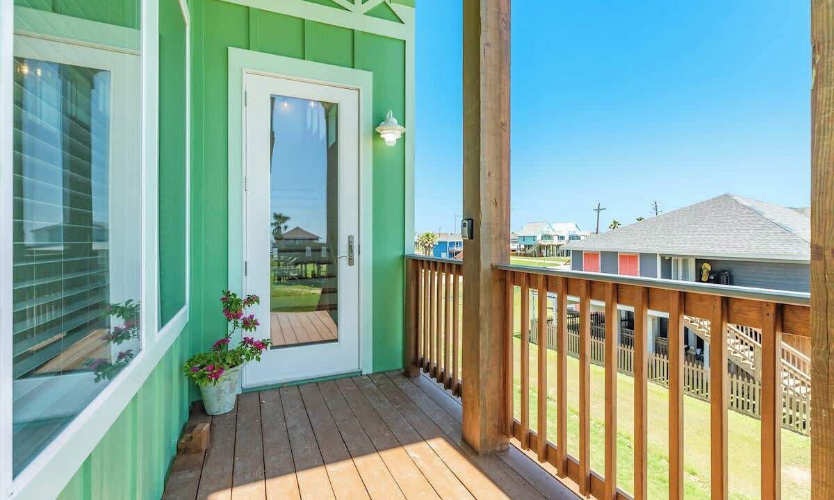 Photo of Patio Balcony in Surfside Beach