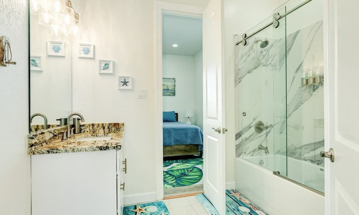 Photo of Bathroom in Surfside Beach