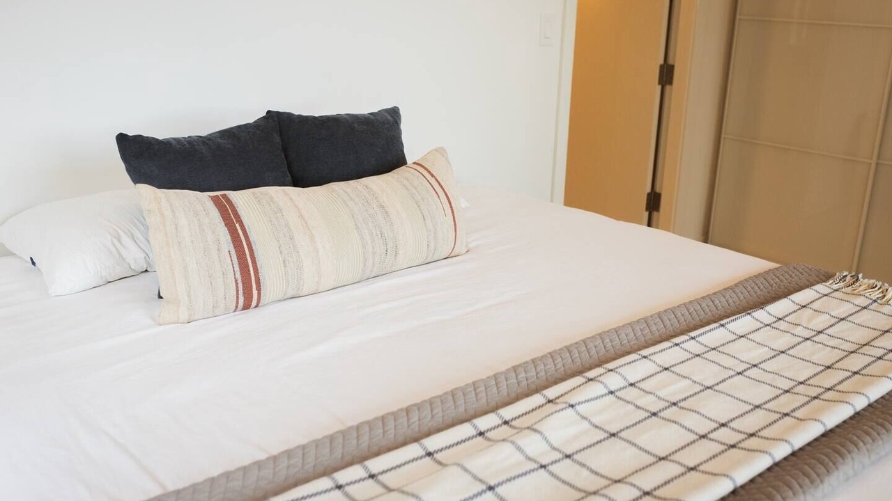 Photo of Bedroom in Lummi Island