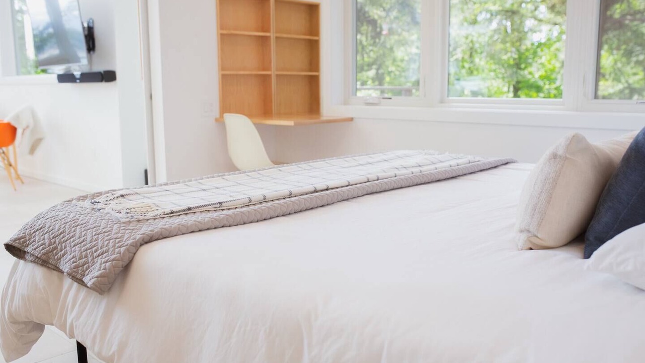 Photo of Bedroom in Lummi Island