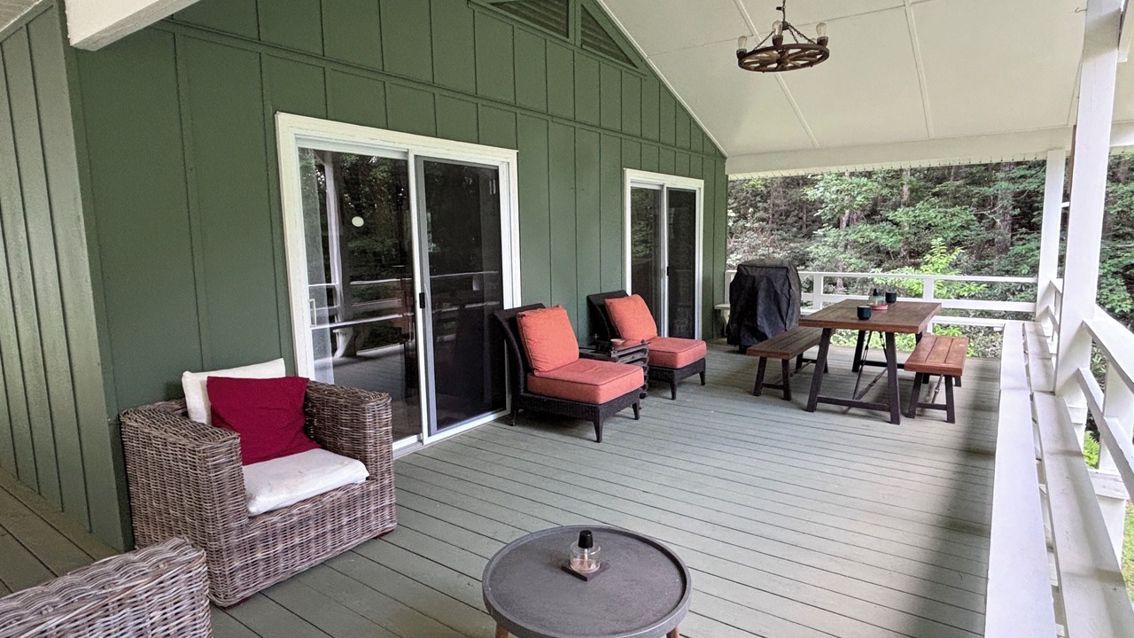 Photo of Outdoor in Hendersonville