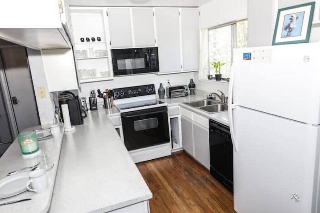 Photo of Kitchen in Country Club Estates