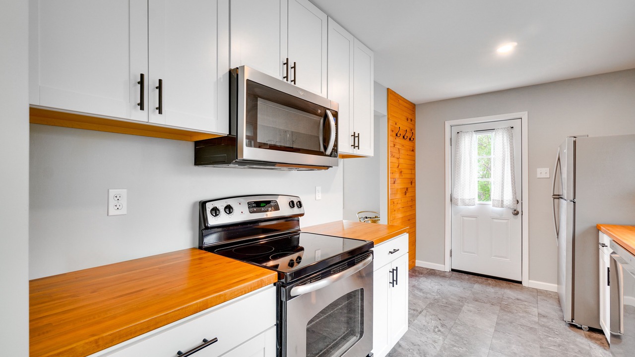 Photo of Kitchen in Oak Ridge