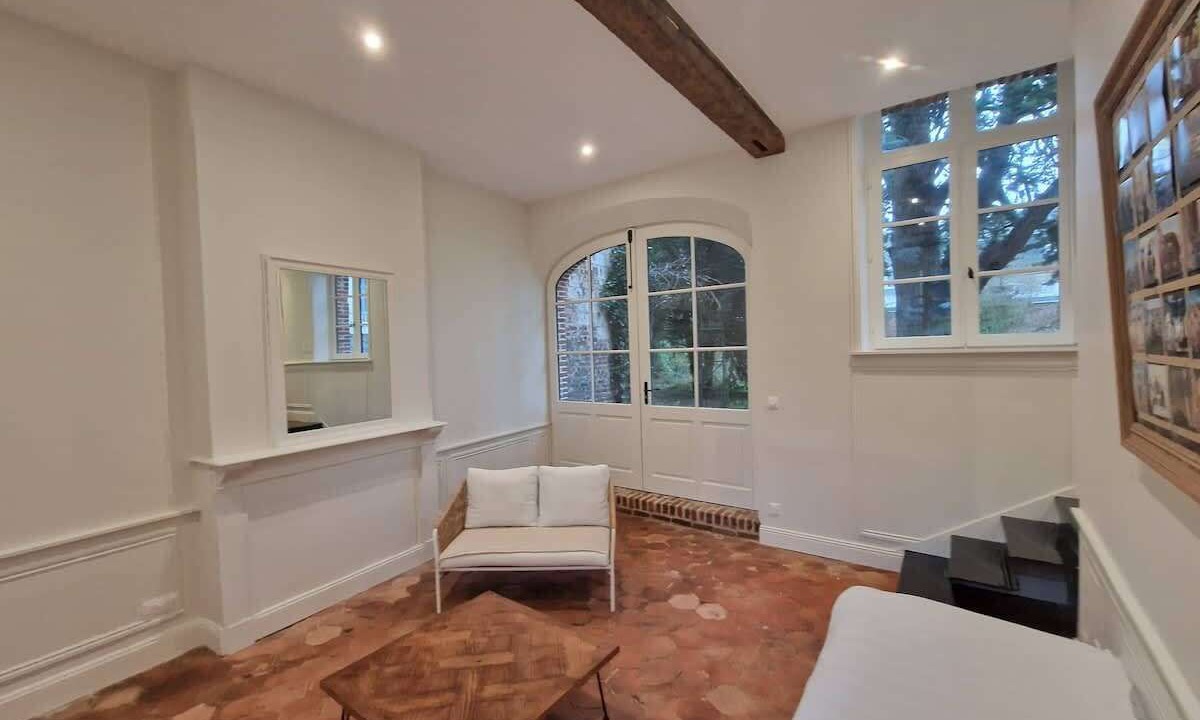 Photo of Others in Arras