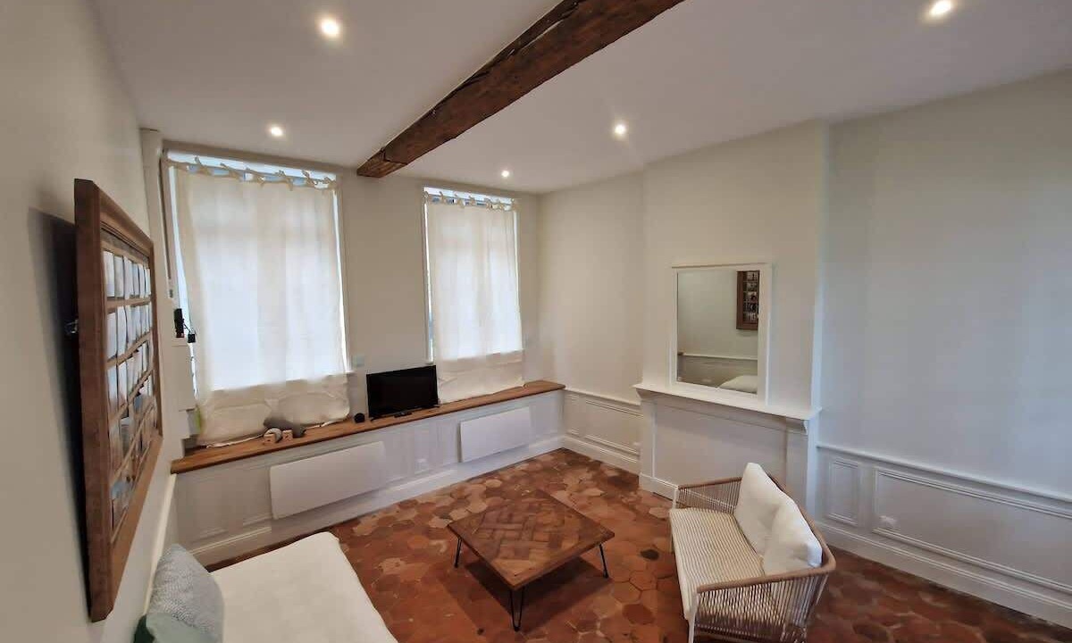 Photo of Others in Arras