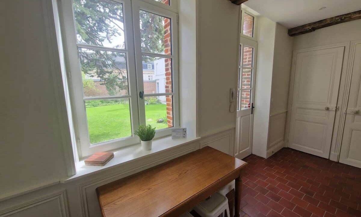 Photo of Others in Arras