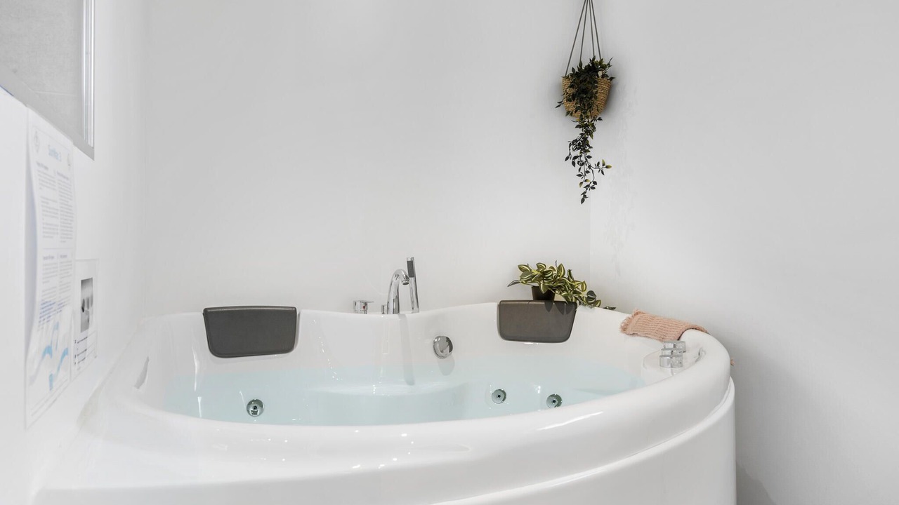Photo of Bathroom in Mommark Strand