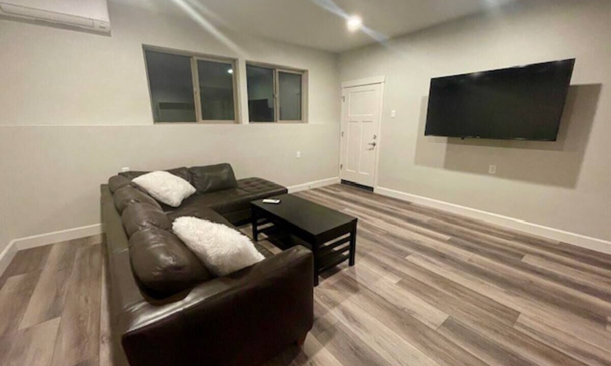Photo of Livingroom in South Hills