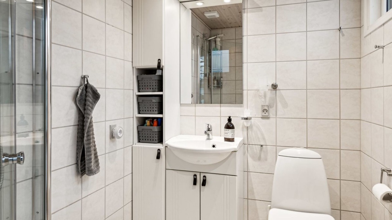 Photo of Bathroom in Hou