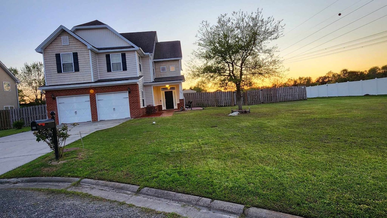 Photo of Outdoor in Richmond Hill