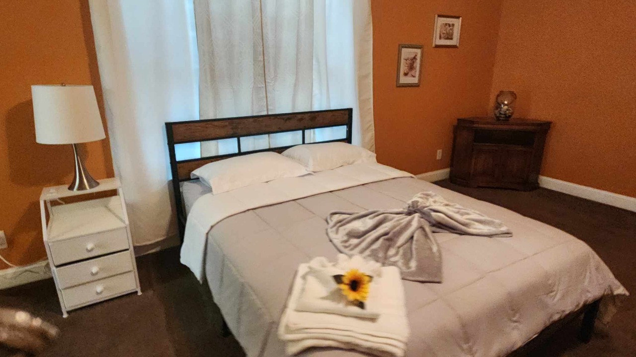 Photo of Bedroom in Richmond Hill