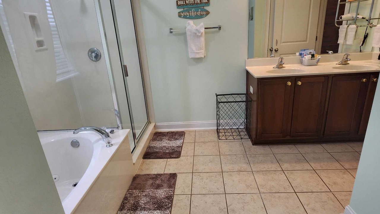 Photo of Bathroom in Richmond Hill