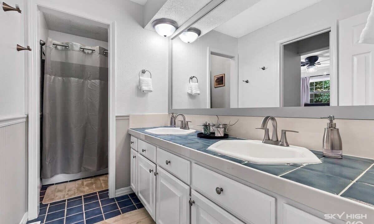 Photo of Bathroom in Rogers