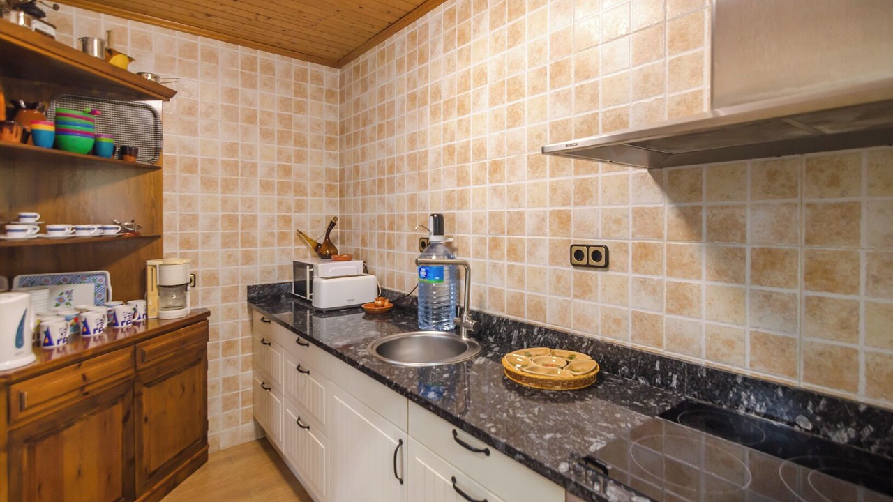 Photo of Kitchen in Lloret Blau