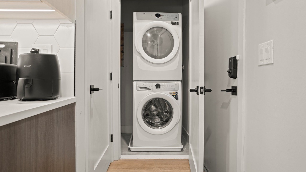 Photo of Others in Mantua