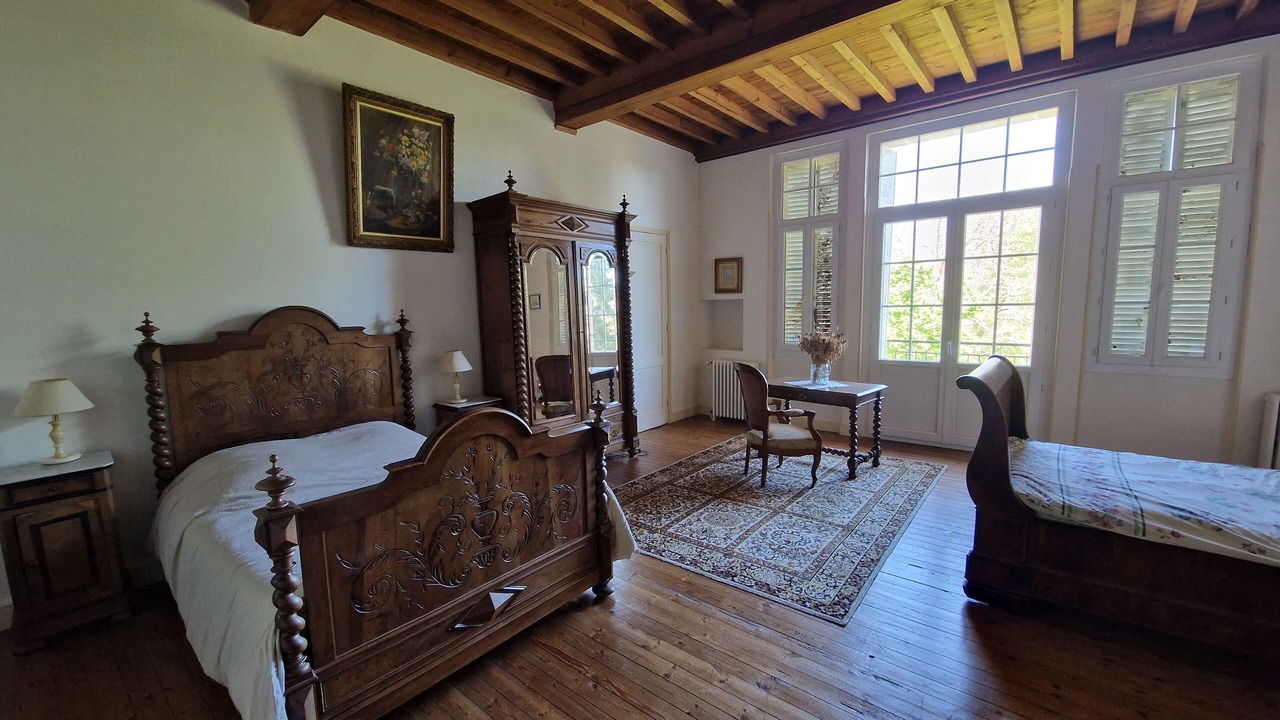 Photo of Bedroom in Saint-Ciers-de-Canesse