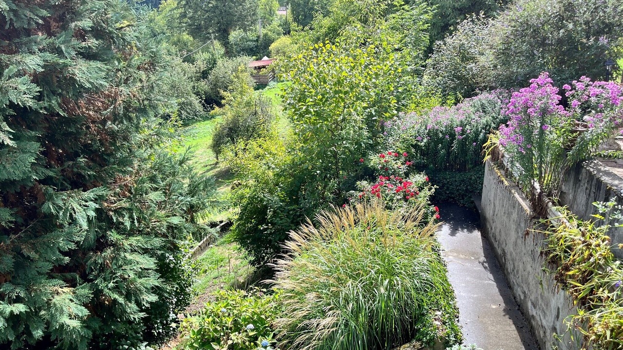 Photo of Outdoor in Marat