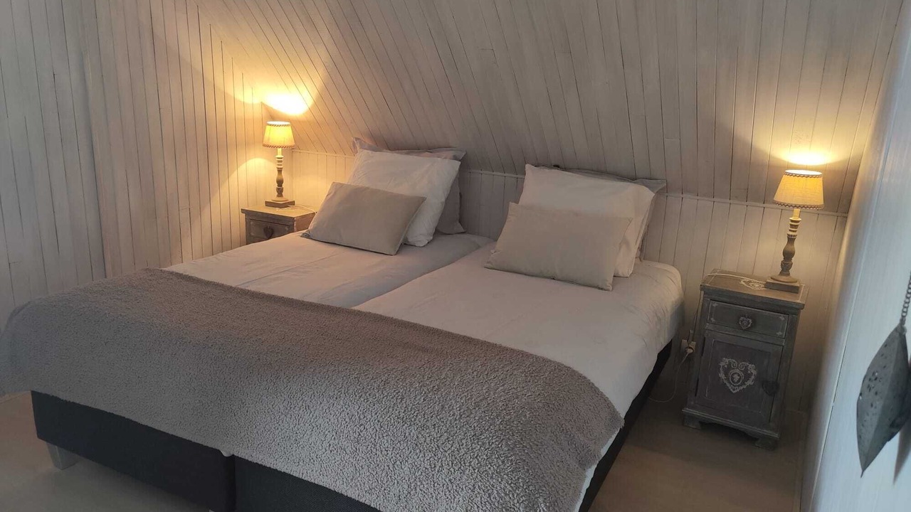 Photo of Bedroom in Marat