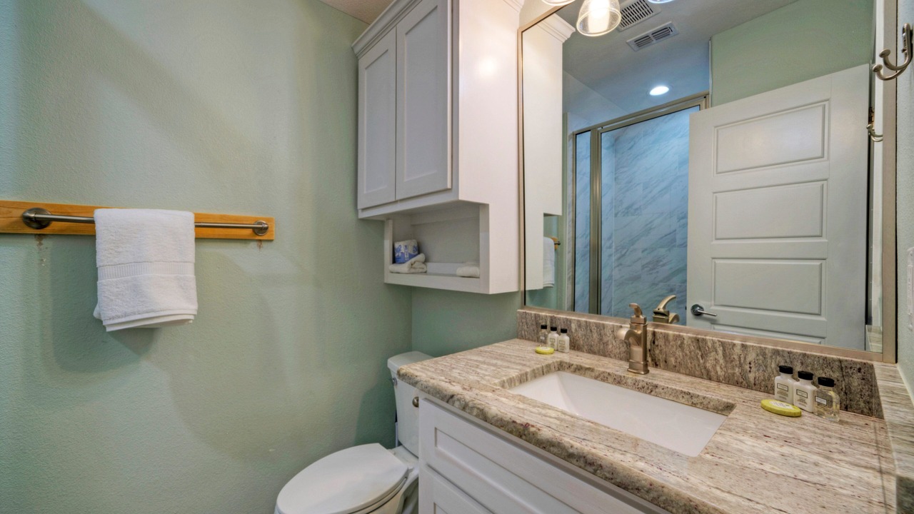 Photo of Bathroom in Flour Bluff
