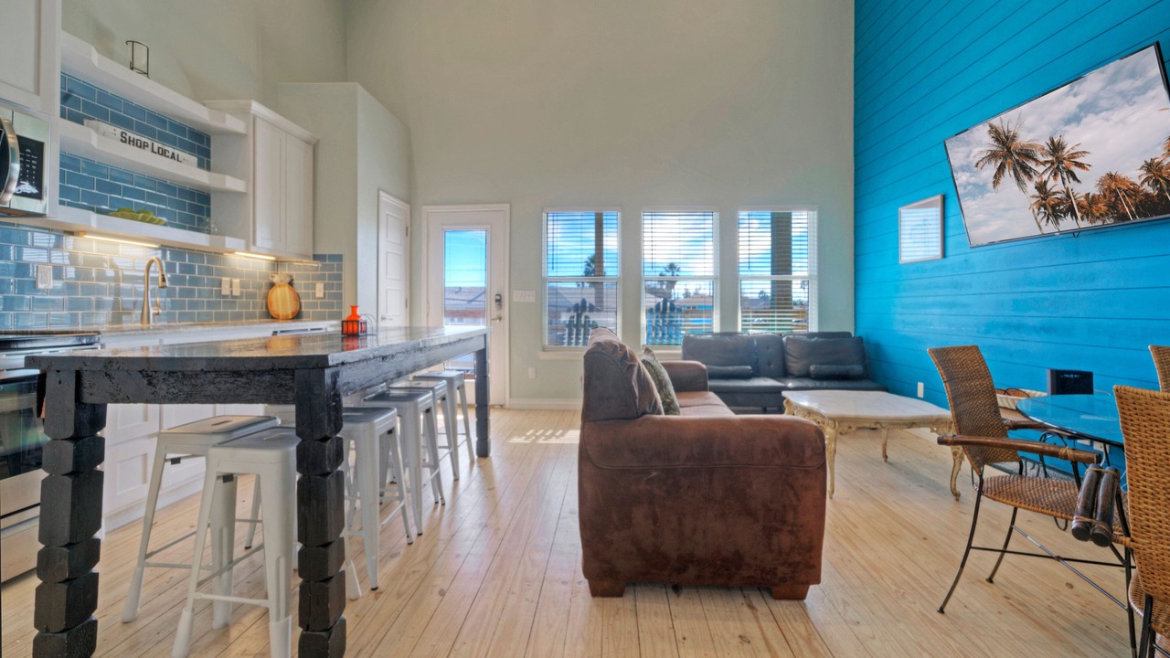Photo of Livingroom in Flour Bluff