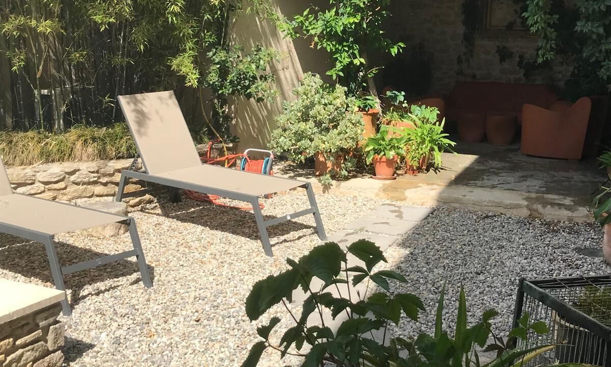 Photo of Patio Balcony in Montaren-et-Saint-Mediers