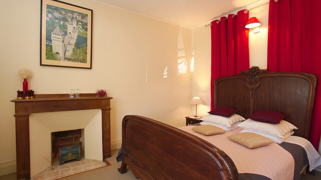 Photo of Bedroom in Assier