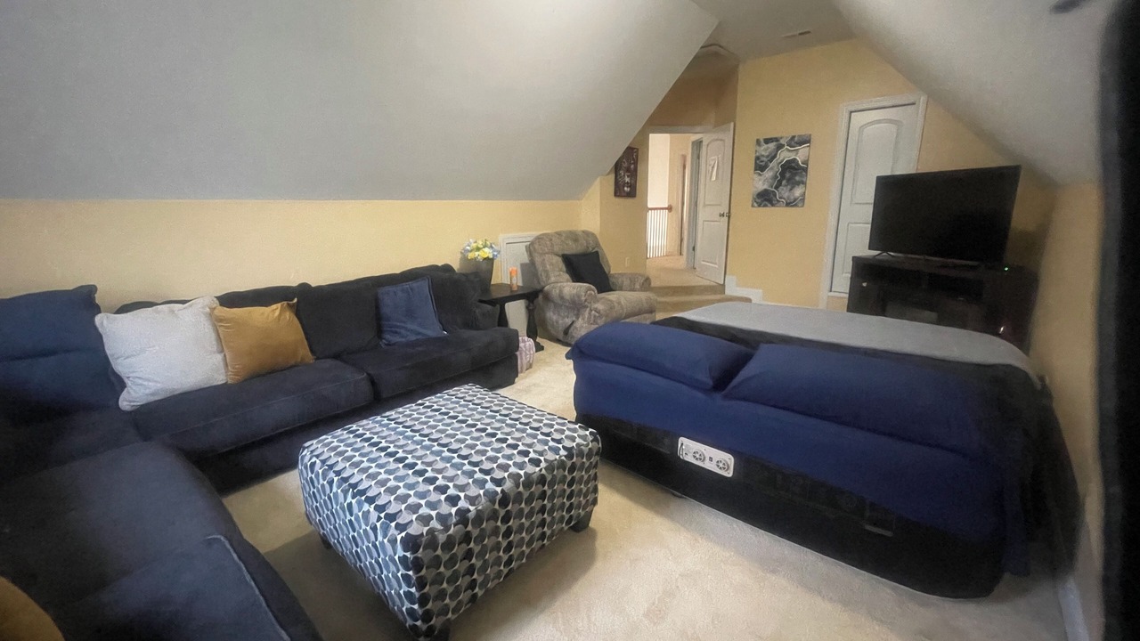 Photo of Livingroom in Greenville