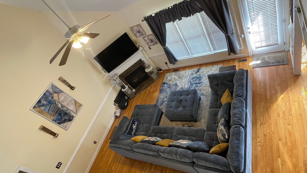 Photo of Livingroom in Greenville