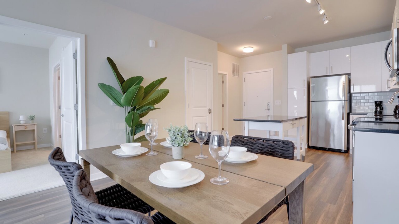 Photo of Livingroom in Jefferson Manor