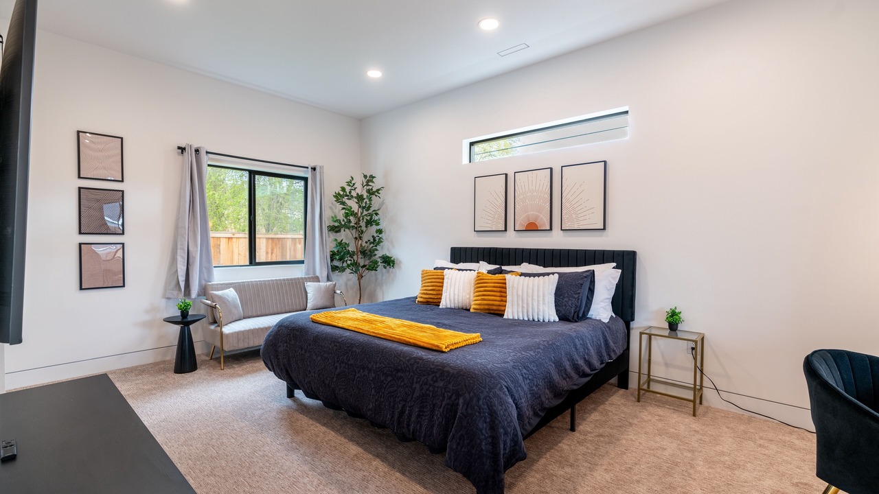 Photo of Bedroom in Southeast Eugene