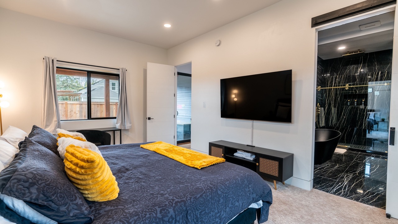 Photo of Bedroom in Southeast Eugene