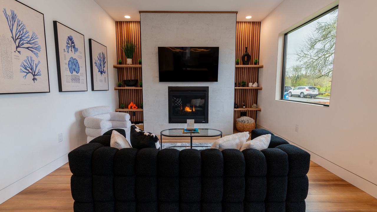 Photo of Livingroom in Southeast Eugene
