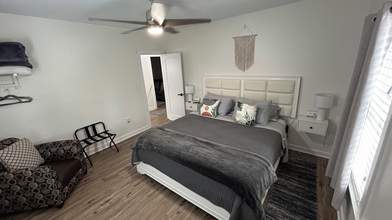Photo of Bedroom in Lawrenceville