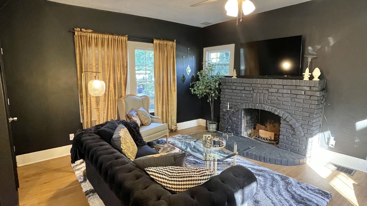 Photo of Livingroom in Central Area