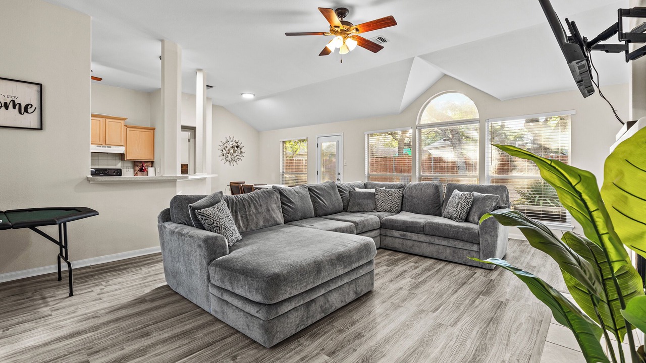 Photo of Livingroom in Braun's Farm