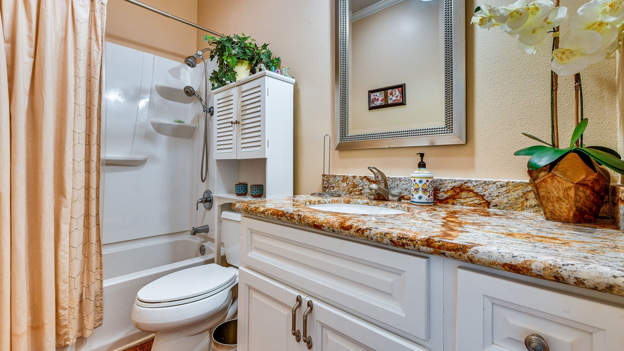 Photo of Bathroom in Broadmoor