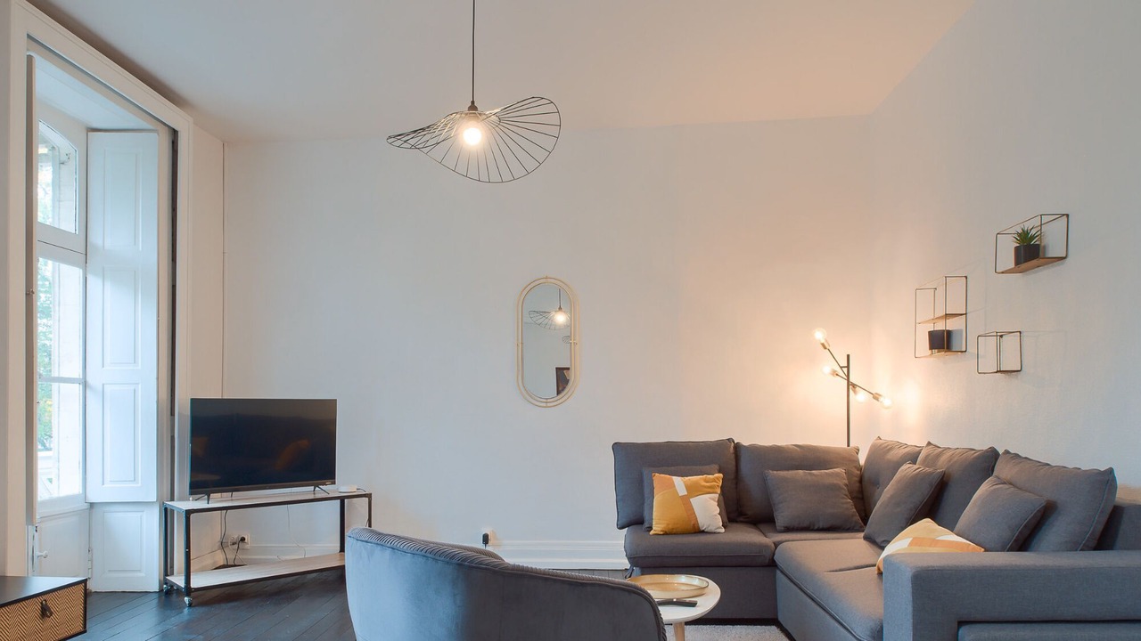 Photo of Livingroom in Laval